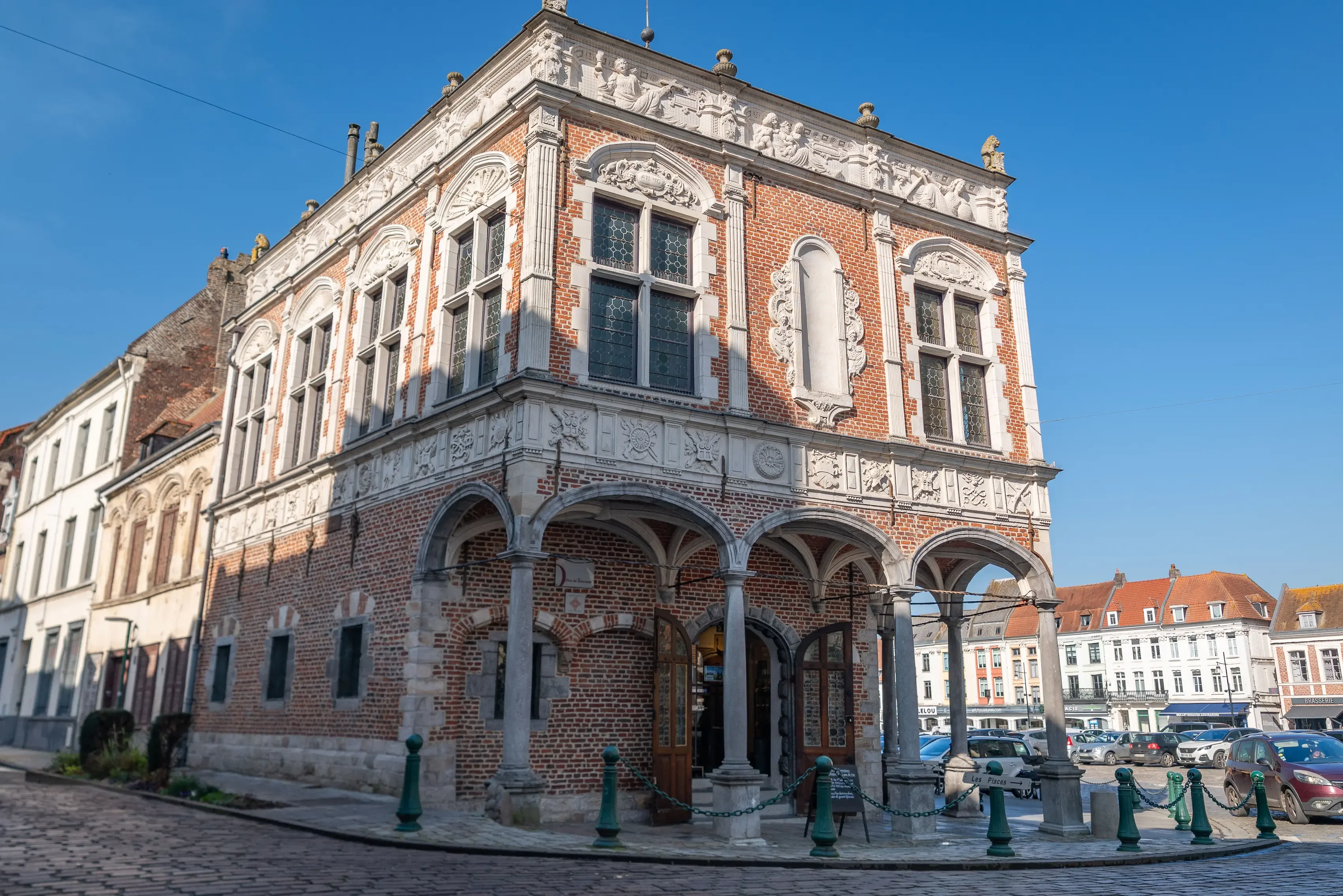Architecture historique Aire-sur-la-Lys Nord France